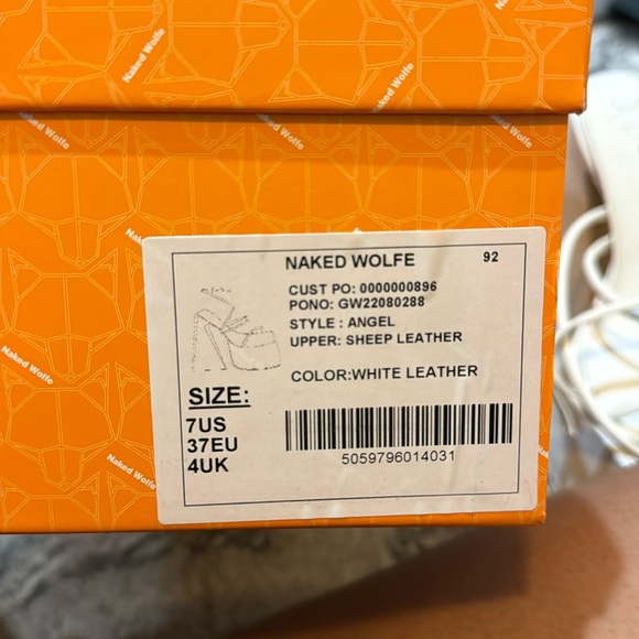 NAKED WOLFE- ANGEL WHITE US 7 - Picture 5 of 7